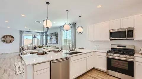 Kitchen - 1355 W J Waltz Way, Apache Junction, AZ 85120 photo 2 of 2