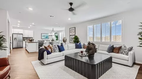 30323 Chamonix Cir, Menifee, CA 92585 photo 10