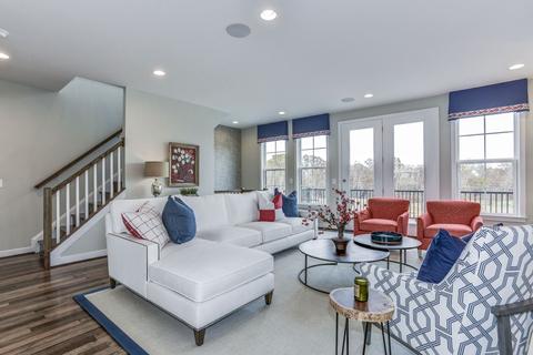 21812 Goldhawk Ter, Ashburn, VA 20148 photo 4