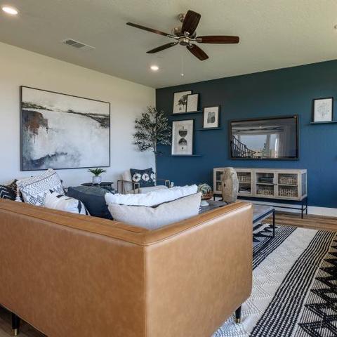 206 E Tyler Ave, Visalia, CA 93291 photo 7