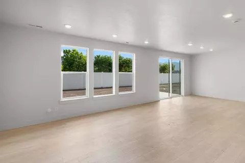 Living - 1510 Silver Canoe Loop, Logan, UT 84321 photo 8 of 8