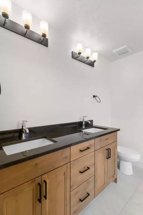 Bath - 1510 Silver Canoe Loop, Logan, UT 84321 photo 4 of 7