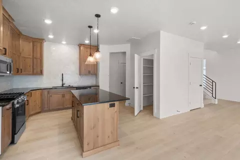 Kitchen - 1510 Silver Canoe Loop, Logan, UT 84321 photo 5 of 5