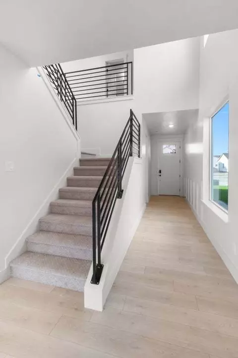 Entry Way - 1510 Silver Canoe Loop, Logan, UT 84321 photo 9 of 11