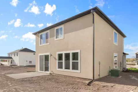 Exterior - 1510 Silver Canoe Loop, Logan, UT 84321 photo 2 of 7
