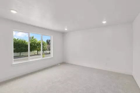Living - 1510 Silver Canoe Loop, Logan, UT 84321 photo 1 of 8