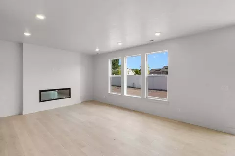 Living - 1510 Silver Canoe Loop, Logan, UT 84321 photo 5 of 8
