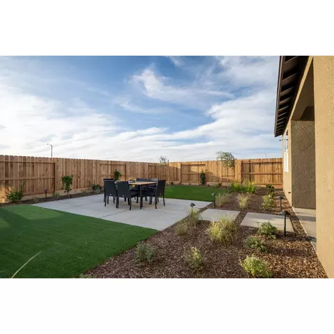 Exterior - 4606 Sami Jo Dr, Merced, CA 95348 photo 5 of 6