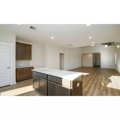 4554 Pinehurst Trace Dr, Pinehurst, TX 77362 photo 7