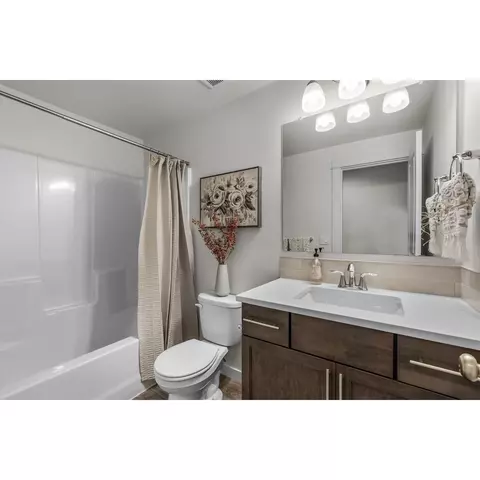 5016 Holly St, Springfield, OR 97478 photo 13
