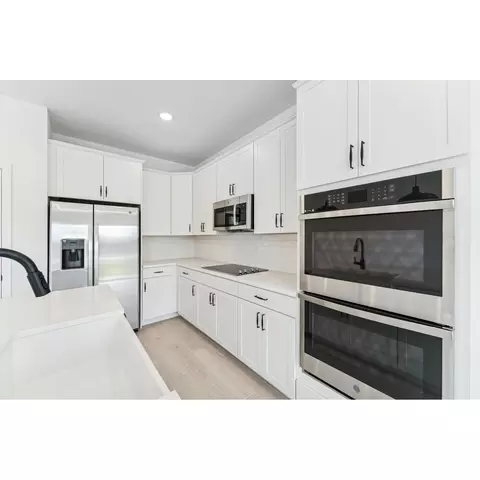 104 SE Birch Ter, Stuart, FL 34997 photo 6