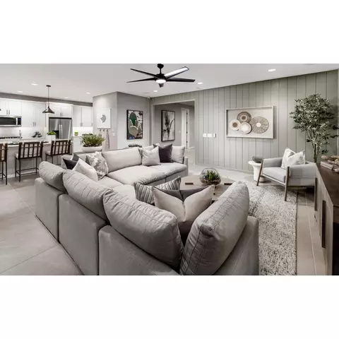 Living - 9890 S Fish Creek Rd, Apache Junction, AZ 85120 photo 1 of 2