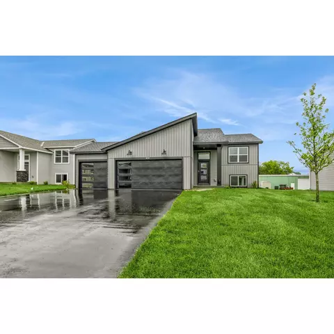 809 Erickson Ln, Buffalo, MN 55313 photo 1