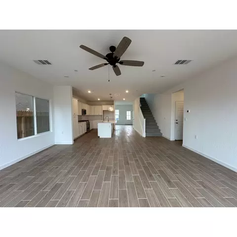 4435 Mecca Ave, Clovis, CA 93619 photo 3