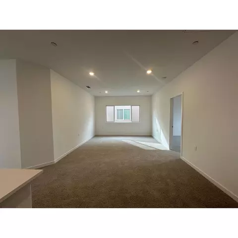 4435 Mecca Ave, Clovis, CA 93619 photo 5