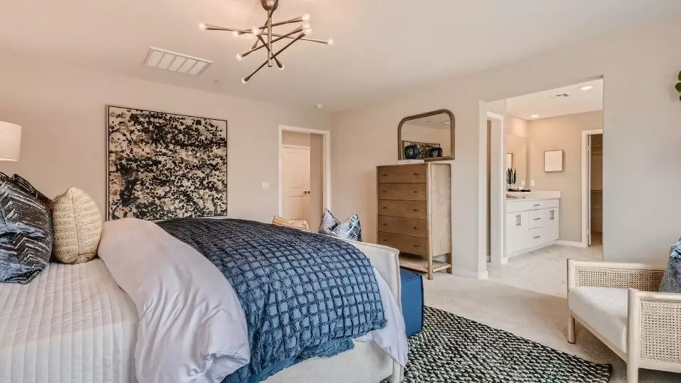 Bedroom - 2787 Emerald Bay Dr, Rialto, CA 92377 photo 5 of 6