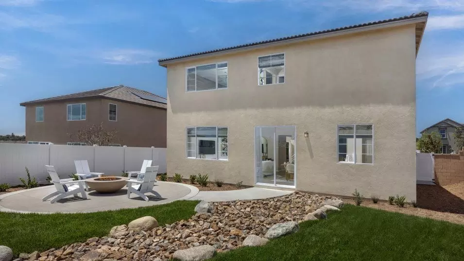 Exterior - 2787 Emerald Bay Dr, Rialto, CA 92377 photo 3 of 3