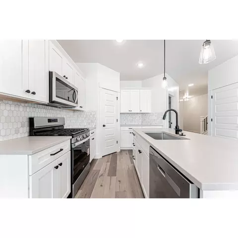 Kitchen - 4697 S Olive Ave, Mapleton, UT 84664 photo 3 of 3