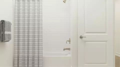 Bath - 3043 Bermuda Sloop Cir, Ruskin, FL 33570 photo 5 of 6