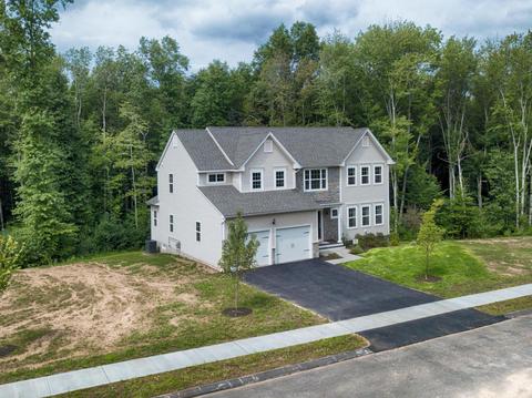 5 Dylan Dr, Suffield, CT 06078 photo 4