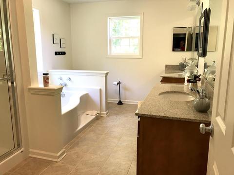 5 Dylan Dr, Suffield, CT 06078 photo 11