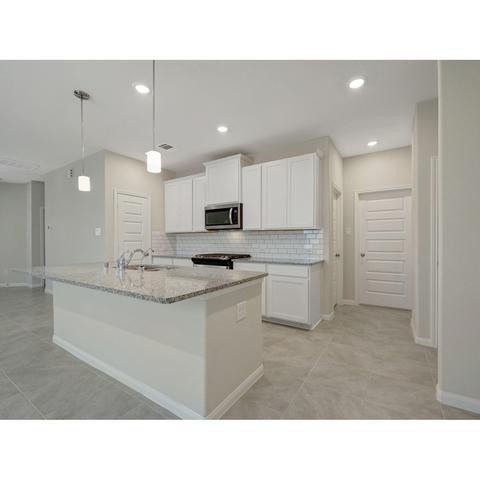 17541 Rosette Grass Dr, Conroe, TX 77385 photo 9