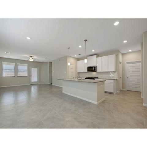 17541 Rosette Grass Dr, Conroe, TX 77385 photo 8