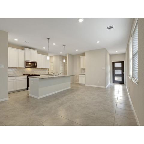 17541 Rosette Grass Dr, Conroe, TX 77385 photo 5