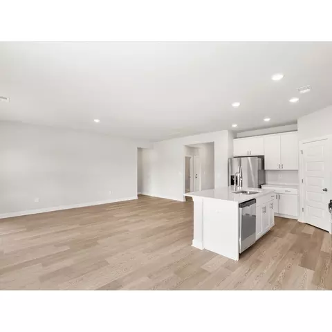 802 Treeline Rd, Moore, SC 29369 photo 8