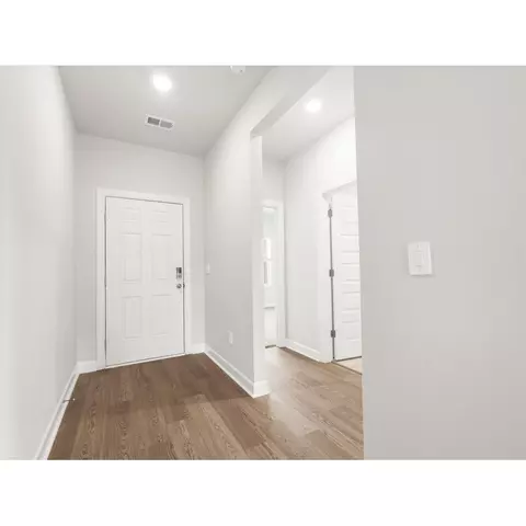 802 Treeline Rd, Moore, SC 29369 photo 5