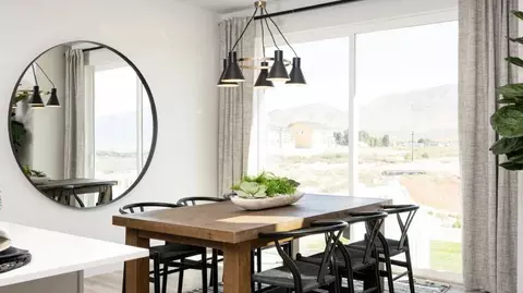 Dining - 1833 E Badger Ave, Eagle Mountain, UT 84005 photo 1 of 1