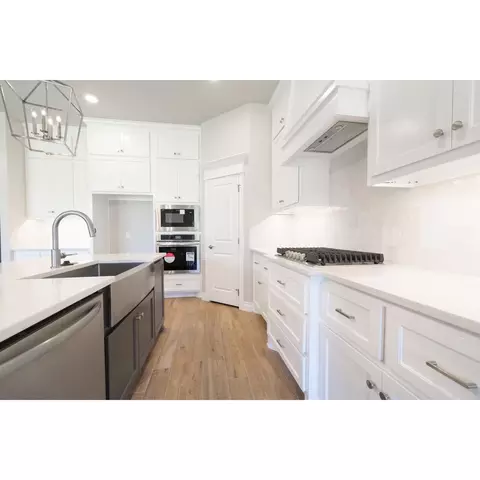 Kitchen - 8833 Stark St, Arcadia, OK 73007 photo 3 of 3