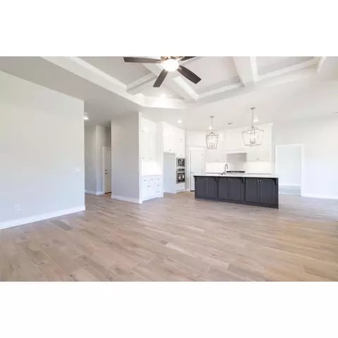 Living - 8833 Stark St, Arcadia, OK 73007 photo 4 of 4