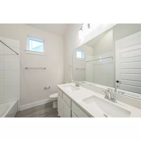 Bath - 124 Millbend Rd, Georgetown, TX 78633 photo 4 of 4