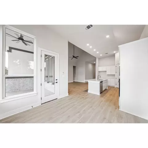 Entry Way - 124 Millbend Rd, Georgetown, TX 78633 photo 2 of 3