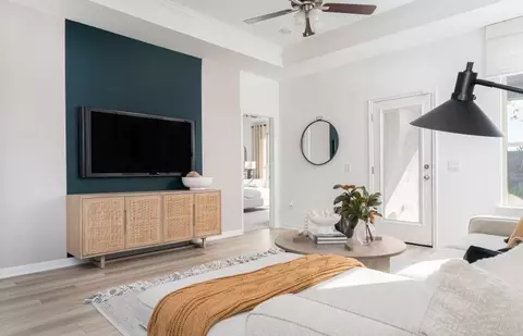 Living - 658 Tailwind Dr, Kyle, TX 78640 photo 3 of 3