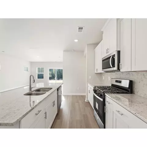 401 Shortleaf Ln, Pendleton, SC 29670 photo 6
