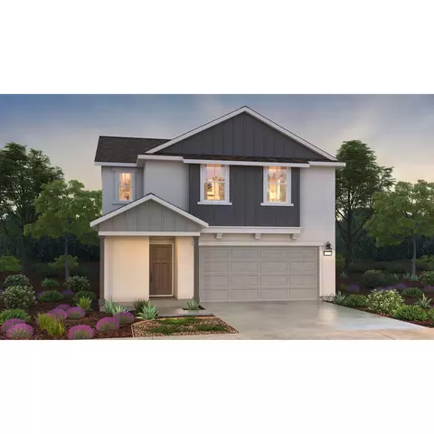 801 Wild Oak St, Tulare, CA 93274