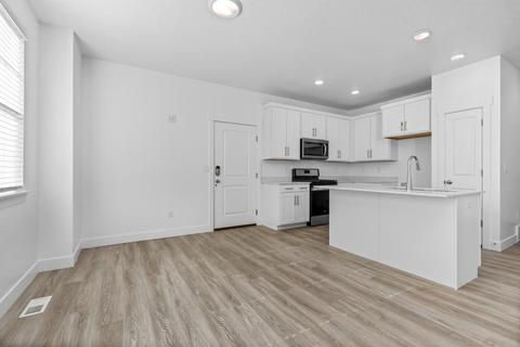 901 N 1330 E, Spanish Fork, UT 84660 photo 12