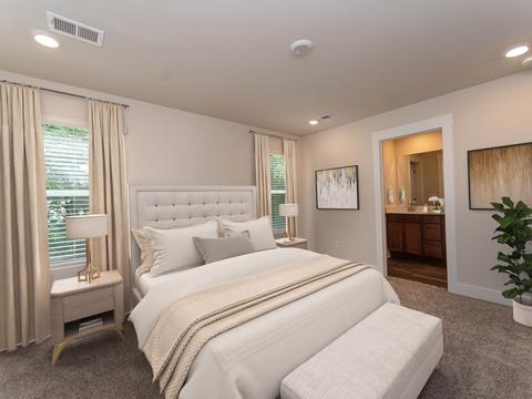 818 Thread Way, Greer, SC 29651 photo 8
