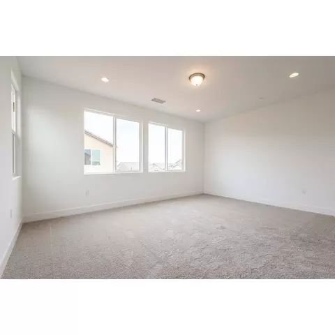 Bedroom - 845 Discovery Rd S, Madera, CA 93636 photo 1 of 2