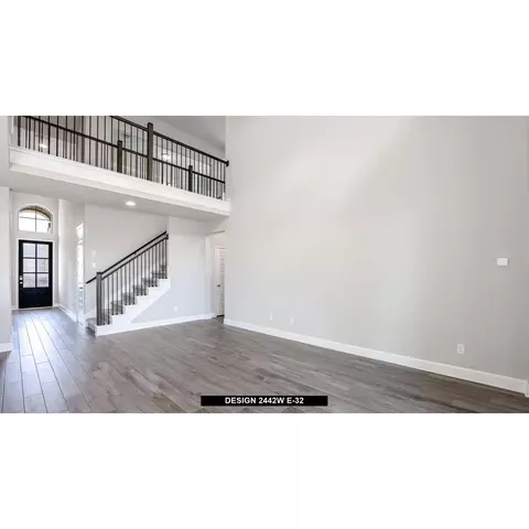 115 Plumbago Loop, Bastrop, TX 78602 photo 4