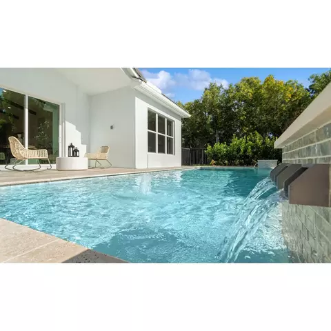 Exterior - 105 SE Rocky Ter, Stuart, FL 34997 photo 5 of 7