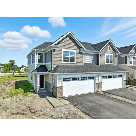 23026 Hazel Ln, Rogers, MN 55374 photo 4