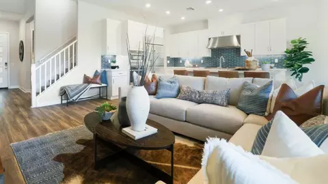 Living - 1528 Hollyleaf Ter, Montebello, CA 90640 photo 1 of 4