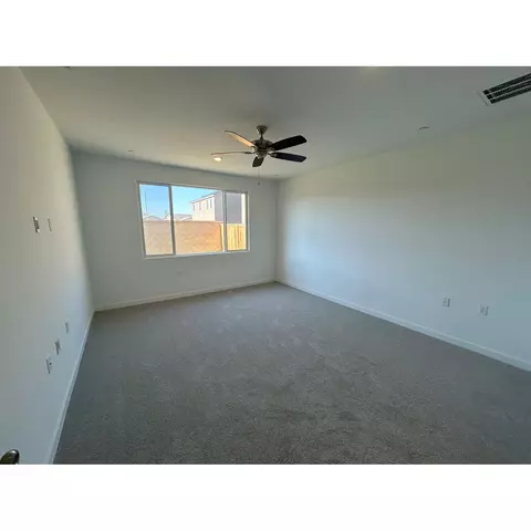 2218 N Argyle Ave, Clovis, CA 93619 photo 5