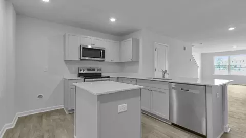 Kitchen - 176 Holmes Corner Dr, Smithfield, NC 27577 photo 2 of 2