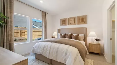 Bedroom - 1052 Wayfarer Ln W, Madera, CA 93636 photo 1 of 3