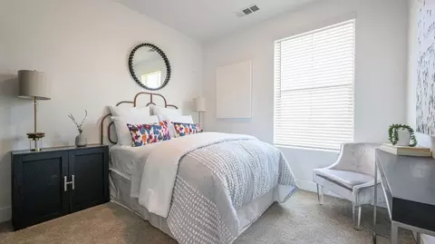 573 N Helm Ln, Clovis, CA 93611 photo 8