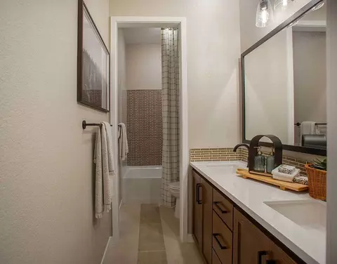 Bath - 8041 Bordoni Dr, Vallejo, CA 94591 photo 1 of 5